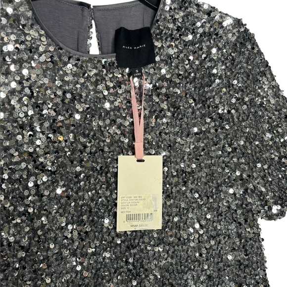 NWT Alex Marie Lia Sequin Velvet Top Silver Crew Neck Short Sleeve Size Small - Picture 4 of 11
